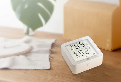 Smarsecur Smart Home Tuya WiFi Temperature Humidity High Accuracy T&H Sensor with Display